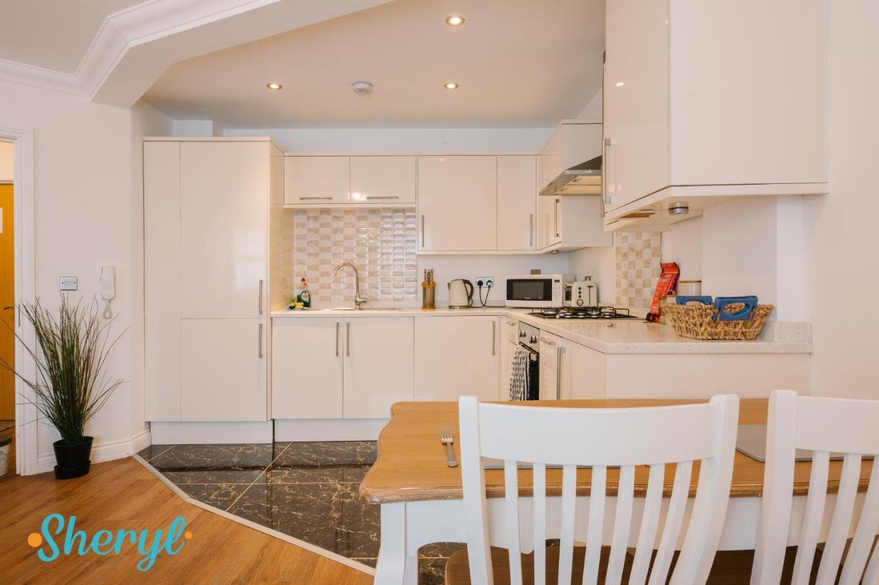 The Flat 2 By Sheryl - Stone Throw To Northampton Gen Hosp & Town Centre Apartman Kültér fotó