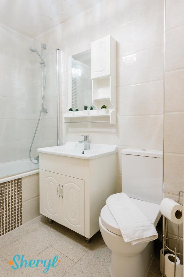 The Flat 2 By Sheryl - Stone Throw To Northampton Gen Hosp & Town Centre Apartman Kültér fotó