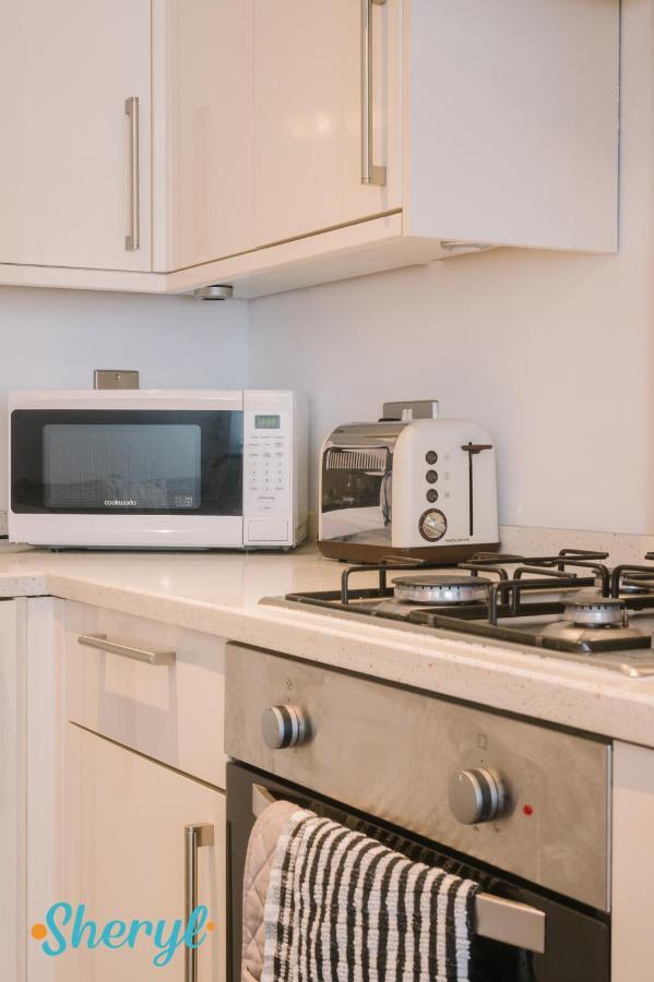 The Flat 2 By Sheryl - Stone Throw To Northampton Gen Hosp & Town Centre Apartman Kültér fotó